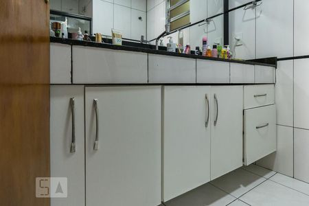 Casa à venda com 75m², 2 quartos e 1 vagaBanheiro da Suíte - Armário