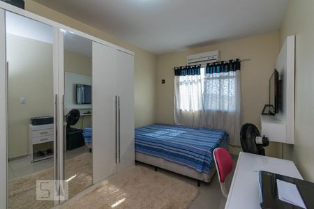 Casa à venda com 75m², 2 quartos e 1 vagaSuíte