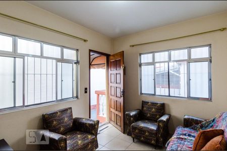 Casa à venda com 355m², 4 quartos e 2 vagasSala casa 2