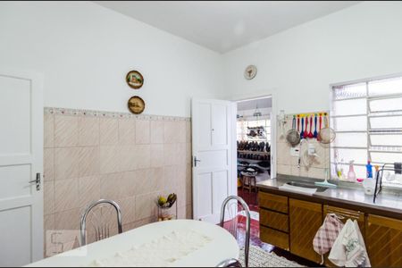 Casa à venda com 355m², 4 quartos e 2 vagasCozinha casa 1