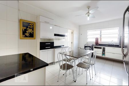 Apartamento para alugar com 110m², 3 quartos e 1 vaga Apartamento para alugar com 110m², 3 quartos e 1 vagaCozinha