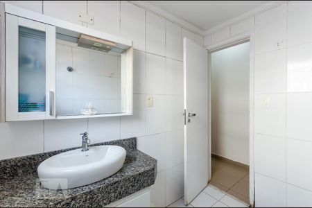 Apartamento para alugar com 110m², 3 quartos e 1 vaga Apartamento para alugar com 110m², 3 quartos e 1 vagaBanheiro