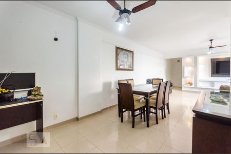 Sala de apartamento para alugar com 3 quartos, 110m² em Boqueirão, Santos