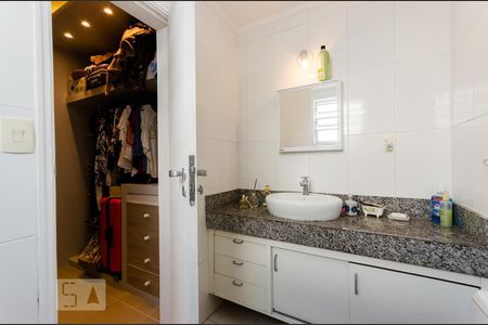 Apartamento para alugar com 110m², 3 quartos e 1 vaga Apartamento para alugar com 110m², 3 quartos e 1 vagaBanheiro suíte