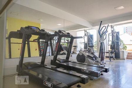 Studio para alugar com 36m², 1 quarto e 1 vaga Studio para alugar com 36m², 1 quarto e 1 vagaAcademia