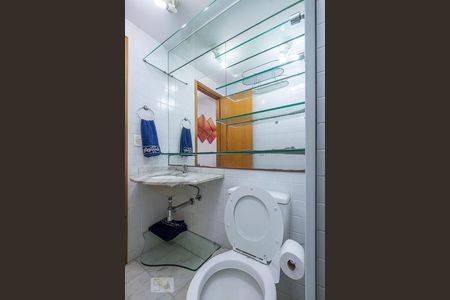 Studio para alugar com 36m², 1 quarto e 1 vaga Studio para alugar com 36m², 1 quarto e 1 vagaBanheiro