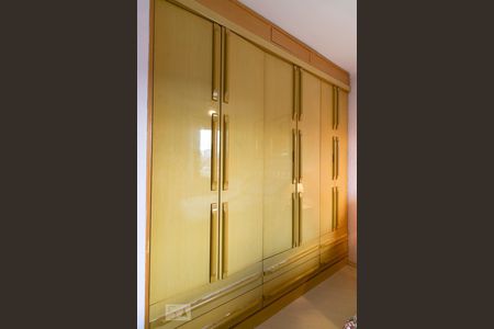 Apartamento à venda com 67m², 3 quartos e 1 vagaQuarto 3 - Armário