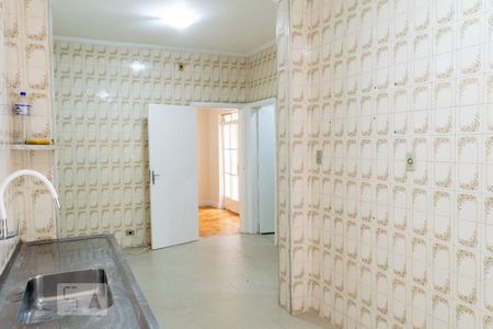 Casa à venda com 200m², 3 quartos e 1 vaga Casa à venda com 200m², 3 quartos e 1 vagaCozinha