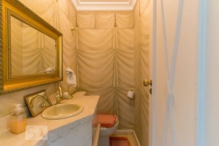 Apartamento à venda com 125m², 4 quartos e 3 vagasLavabo 