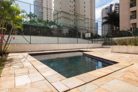Apartamento à venda com 77m², 3 quartos e 2 vagasÁrea comum - Piscina