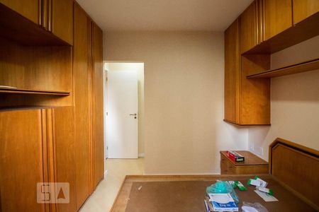 Apartamento à venda com 77m², 3 quartos e 2 vagasSuíte 
