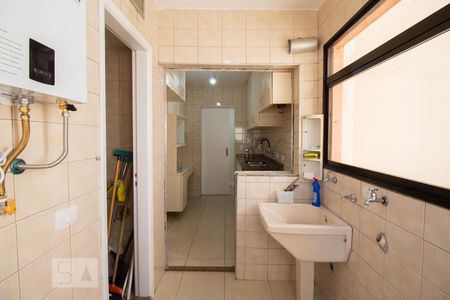 Apartamento à venda com 77m², 3 quartos e 2 vagasÁrea de serviço 