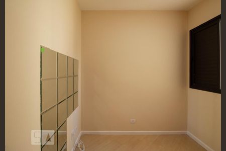 Apartamento à venda com 77m², 3 quartos e 2 vagasQuarto 2 