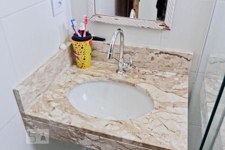 Casa de condomínio à venda com 65m², 2 quartos e 1 vagaBanheiro da Suíte 2