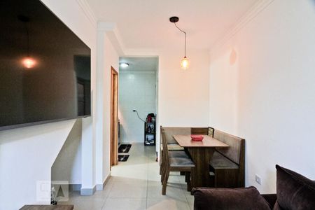 Sala de casa de condomínio à venda com 2 quartos, 65m² em Santa Teresinha, São Paulo