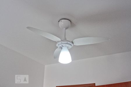 Casa de condomínio à venda com 65m², 2 quartos e 1 vagaSuíte 2