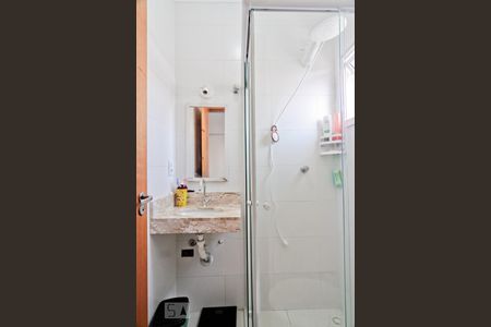 Casa de condomínio à venda com 65m², 2 quartos e 1 vagaBanheiro da Suíte 2