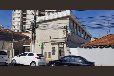 Casa de condomínio à venda com 65m², 2 quartos e 1 vagaFachada