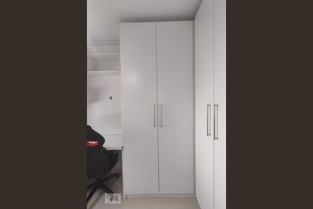 Casa de condomínio à venda com 154m², 3 quartos e 2 vagasQuarto 2