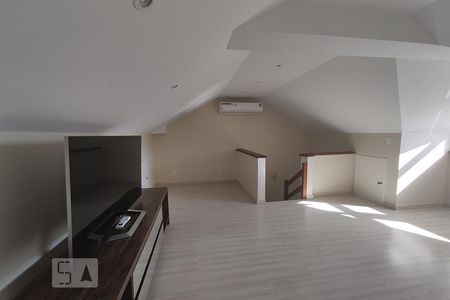 Casa de condomínio à venda com 154m², 3 quartos e 2 vagasSala de Estar 3 Andar