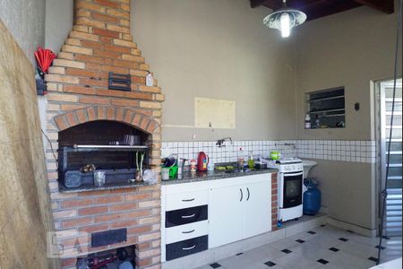 Casa à venda com 147m², 4 quartos e 4 vagas Casa à venda com 147m², 4 quartos e 4 vagasÁrea Gourmet com Churrasqueira
