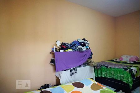 Casa à venda com 147m², 4 quartos e 4 vagas Casa à venda com 147m², 4 quartos e 4 vagasSuíte