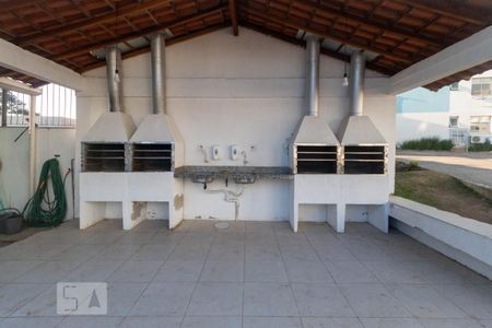 Apartamento à venda com 47m², 2 quartos e 1 vaga Apartamento à venda com 47m², 2 quartos e 1 vagaÁrea comum - Churrasqueira