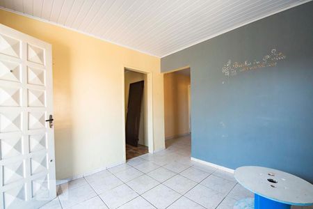 Sala  de casa à venda com 3 quartos, 150m² em Rubem Berta, Porto Alegre