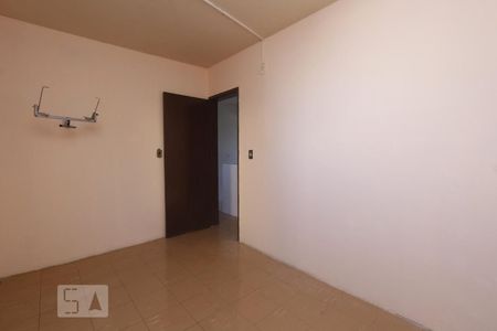 QUARTO 1 de apartamento para alugar com 2 quartos, 50m² em Rubem Berta, Porto Alegre