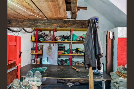 Casa à venda com 240m², 2 quartos e 4 vagasGaragem