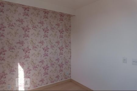 Quarto 1 de apartamento para alugar com 2 quartos, 44m² em Jardim Íris, São Paulo