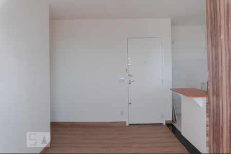 Sala de apartamento para alugar com 2 quartos, 44m² em Jardim Íris, São Paulo