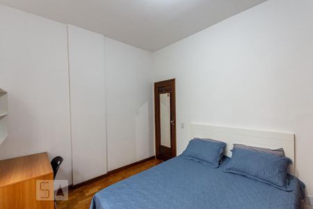 Quarto 1 de apartamento para alugar com 2 quartos, 60m² em Icaraí, Niterói
