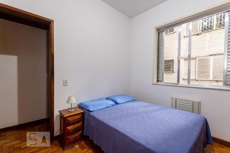 Quarto 2 de apartamento para alugar com 2 quartos, 60m² em Icaraí, Niterói