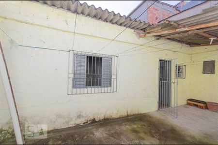 Casa para alugar com 50m², 1 quarto e sem vaga Casa para alugar com 50m², 1 quarto e sem vagaFachada