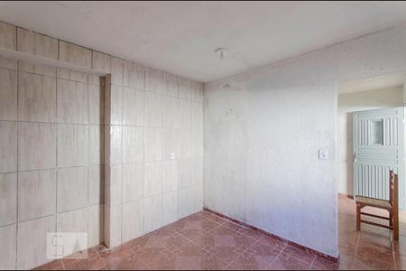 Quarto 1 de casa para alugar com 1 quarto, 50m² em Vila Carmosina, São Paulo