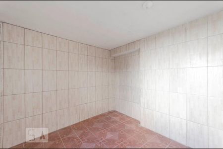 Quarto 1 de casa para alugar com 1 quarto, 50m² em Vila Carmosina, São Paulo