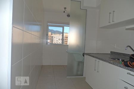 Apartamento à venda com 54m², 2 quartos e sem vagaCozinha e Área de Serviço