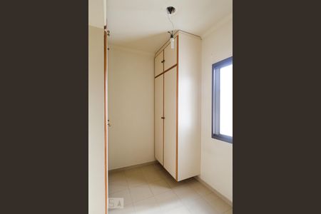 Apartamento à venda com 190m², 3 quartos e 2 vagasQuarto de serviço