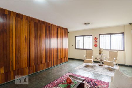 Apartamento à venda com 190m², 3 quartos e 2 vagasÁrea comum