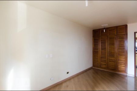 Apartamento à venda com 190m², 3 quartos e 2 vagasQuarto da suíte 2