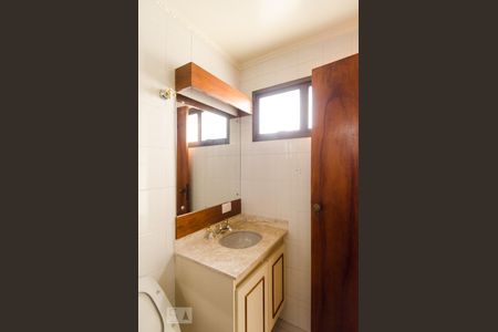 Apartamento à venda com 190m², 3 quartos e 2 vagasBanheiro da suíte 3