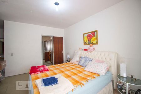 Casa à venda com 330m², 3 quartos e 2 vagasQuarto 3 - Suíte