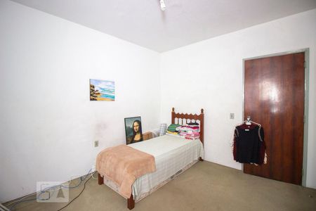 Casa à venda com 330m², 3 quartos e 2 vagasQuarto 1