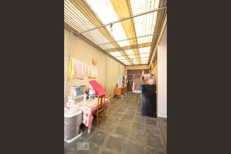 Casa à venda com 330m², 3 quartos e 2 vagasÁrea de Serviço