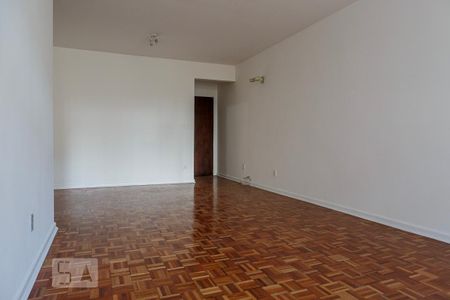 Apartamento para alugar com 120m², 3 quartos e 1 vaga Apartamento para alugar com 120m², 3 quartos e 1 vagaSala