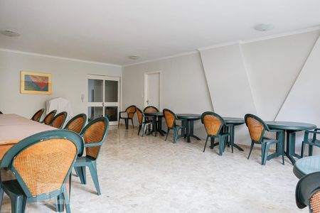 Apartamento para alugar com 120m², 3 quartos e 1 vaga Apartamento para alugar com 120m², 3 quartos e 1 vagaSalão de Festas