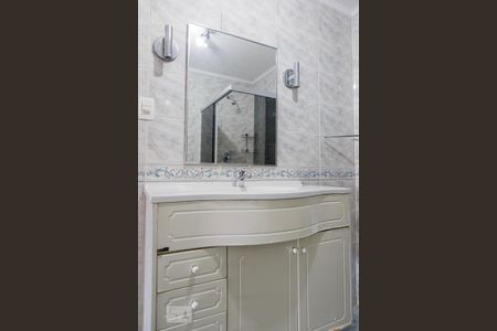 Apartamento para alugar com 120m², 3 quartos e 1 vaga Apartamento para alugar com 120m², 3 quartos e 1 vagaBanheiro
