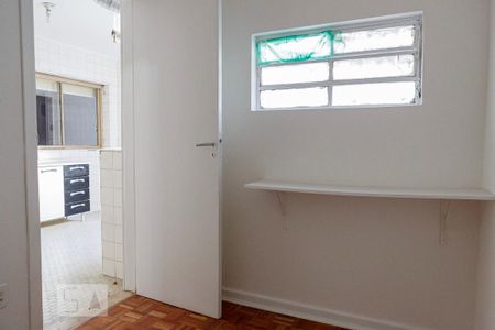 Apartamento para alugar com 120m², 3 quartos e 1 vaga Apartamento para alugar com 120m², 3 quartos e 1 vagaQuarto de Serviço