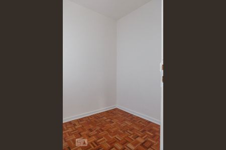 Apartamento para alugar com 120m², 3 quartos e 1 vaga Apartamento para alugar com 120m², 3 quartos e 1 vagaQuarto de Serviço